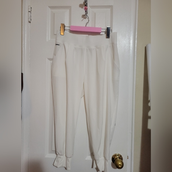 Lole Capris - Picture 1 of 3